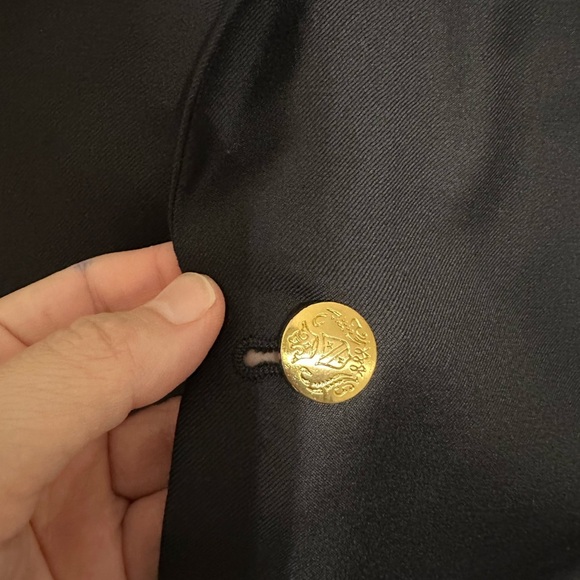 Jos. A. Bank Black Blazer Men’s W Gold Buttons Classic Preppy 100% Wool Size 42S - Picture 6 of 9